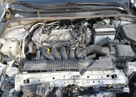 2020 Toyota Corolla Le z USA, uszkodzony, nr VIN 5YFEPRAE8LP133115